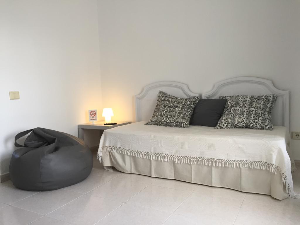 Apartamentos Flamboyant Adults Only Puerto del Carmen  Bilik gambar