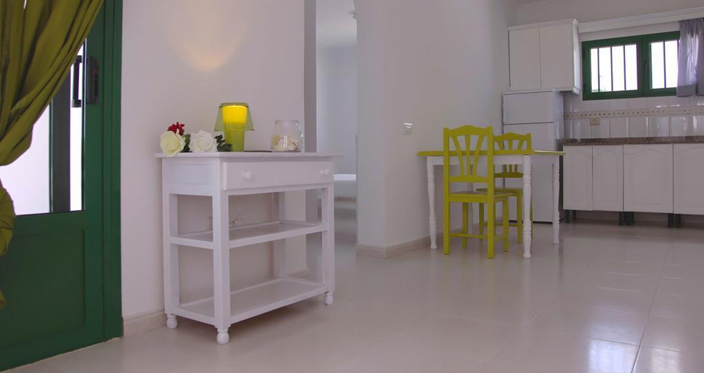 Apartamentos Flamboyant Adults Only Puerto del Carmen  Bilik gambar